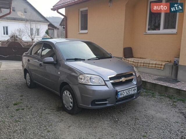 Серый Шевроле Авео, объемом двигателя 1.5 л и пробегом 150 тыс. км за 2800 $, фото 1 на Automoto.ua
