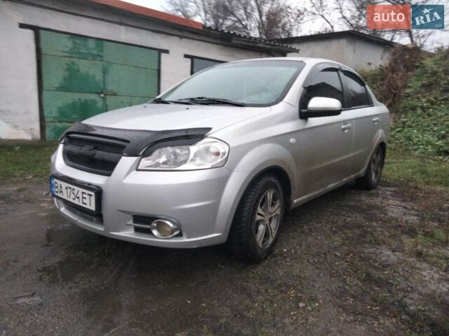 Серый Шевроле Авео, объемом двигателя 1.6 л и пробегом 145 тыс. км за 4800 $, фото 1 на Automoto.ua