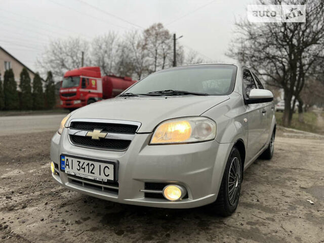 Серый Шевроле Авео, объемом двигателя 1.5 л и пробегом 192 тыс. км за 4850 $, фото 1 на Automoto.ua