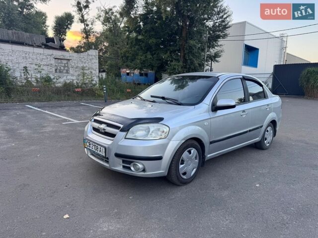Серый Шевроле Авео, объемом двигателя 1.6 л и пробегом 150 тыс. км за 2700 $, фото 1 на Automoto.ua