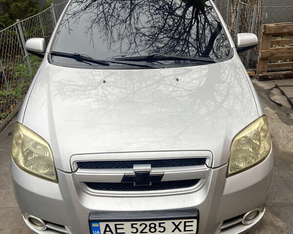 Серый Шевроле Авео, объемом двигателя 1.6 л и пробегом 150 тыс. км за 4499 $, фото 1 на Automoto.ua