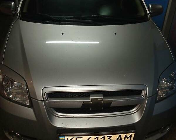 Сірий Шевроле Авео, об'ємом двигуна 1.6 л та пробігом 195 тис. км за 4000 $, фото 1 на Automoto.ua