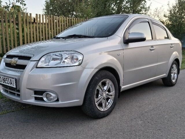 Сірий Шевроле Авео, об'ємом двигуна 1.6 л та пробігом 94 тис. км за 4600 $, фото 1 на Automoto.ua