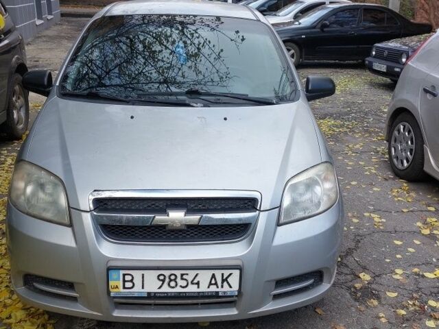 Серый Шевроле Авео, объемом двигателя 1.5 л и пробегом 300 тыс. км за 2200 $, фото 1 на Automoto.ua