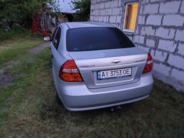 Серый Шевроле Авео, объемом двигателя 1.5 л и пробегом 300 тыс. км за 4000 $, фото 1 на Automoto.ua