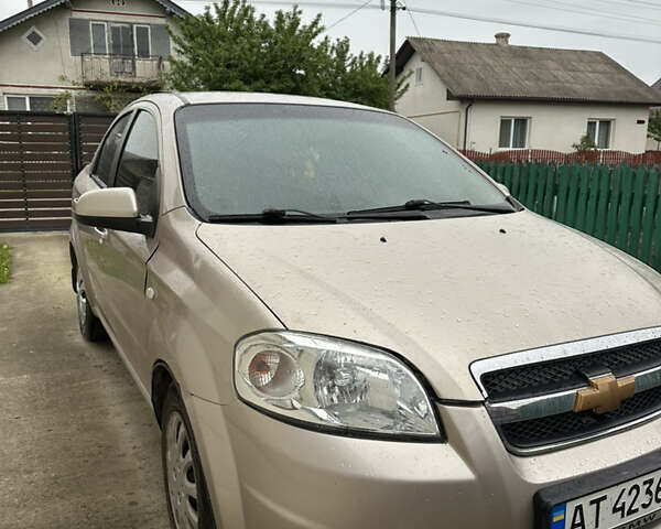 Сірий Шевроле Авео, об'ємом двигуна 1.6 л та пробігом 244 тис. км за 2850 $, фото 1 на Automoto.ua