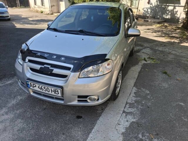 Сірий Шевроле Авео, об'ємом двигуна 1.6 л та пробігом 250 тис. км за 4720 $, фото 1 на Automoto.ua