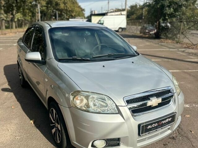 Сірий Шевроле Авео, об'ємом двигуна 1.6 л та пробігом 192 тис. км за 5300 $, фото 1 на Automoto.ua