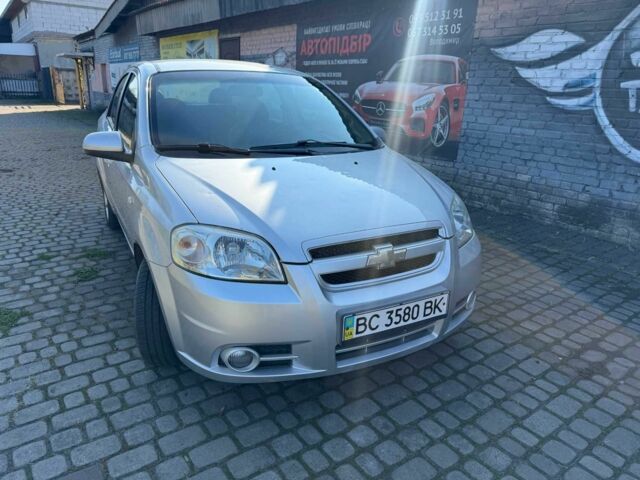 Серый Шевроле Авео, объемом двигателя 1.6 л и пробегом 145 тыс. км за 3815 $, фото 1 на Automoto.ua