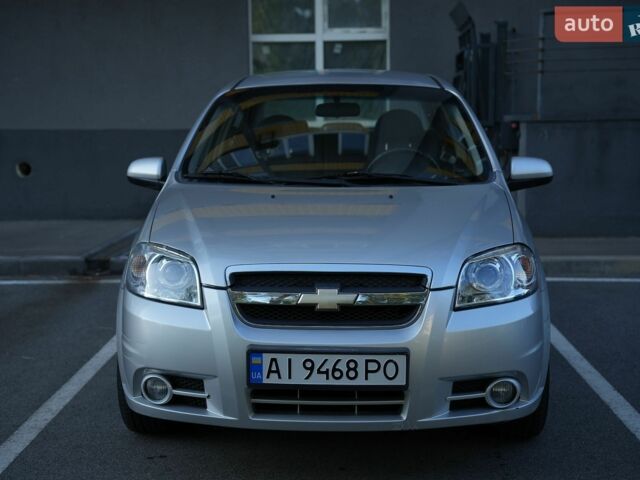 Серый Шевроле Авео, объемом двигателя 1.5 л и пробегом 229 тыс. км за 4100 $, фото 1 на Automoto.ua