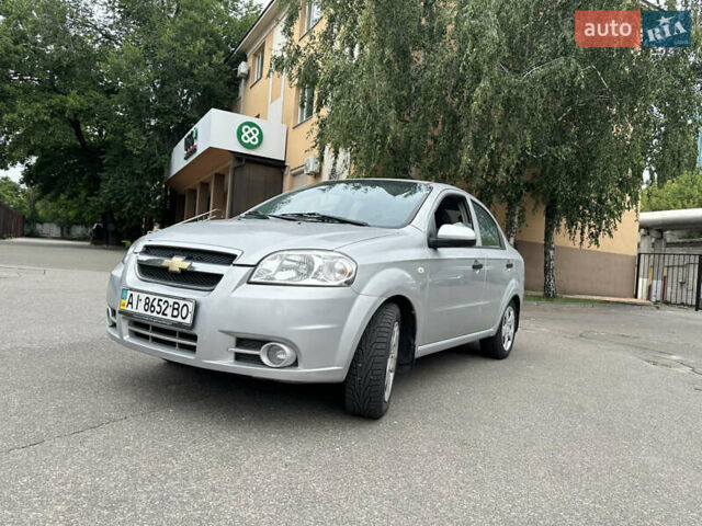 Серый Шевроле Авео, объемом двигателя 1.5 л и пробегом 104 тыс. км за 4500 $, фото 1 на Automoto.ua