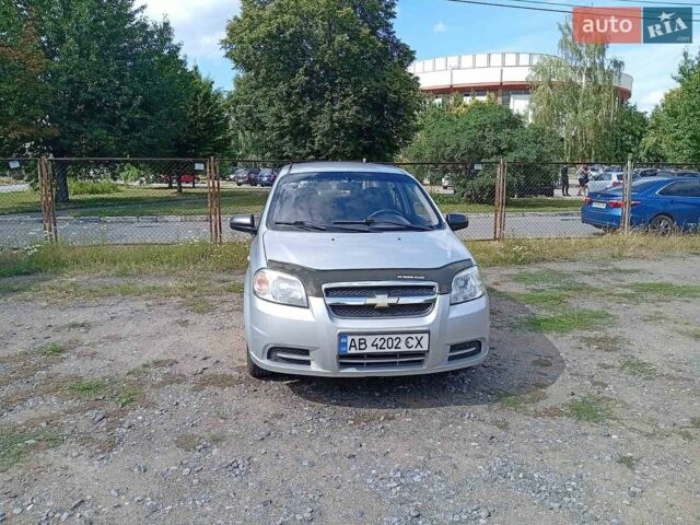 Сірий Шевроле Авео, об'ємом двигуна 1.5 л та пробігом 245 тис. км за 3750 $, фото 1 на Automoto.ua