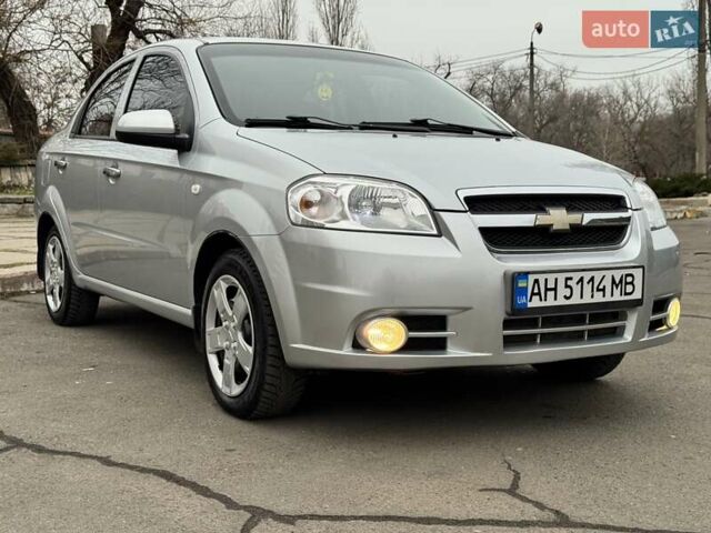 Сірий Шевроле Авео, об'ємом двигуна 1.5 л та пробігом 98 тис. км за 5499 $, фото 1 на Automoto.ua