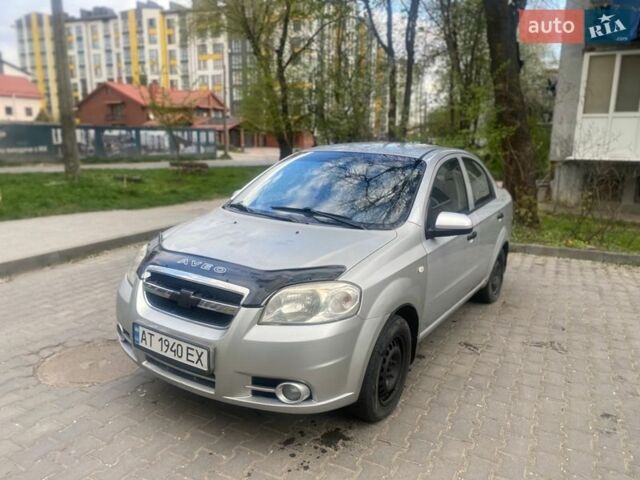 Серый Шевроле Авео, объемом двигателя 1.5 л и пробегом 290 тыс. км за 2550 $, фото 1 на Automoto.ua