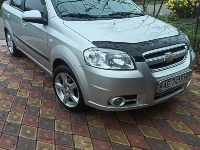 Серый Шевроле Авео, объемом двигателя 1.6 л и пробегом 186 тыс. км за 5000 $, фото 1 на Automoto.ua