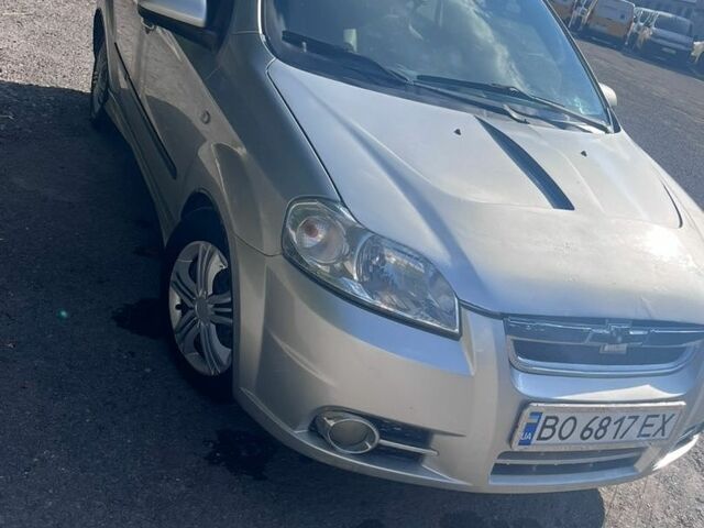 Серый Шевроле Авео, объемом двигателя 1.6 л и пробегом 131 тыс. км за 2500 $, фото 1 на Automoto.ua