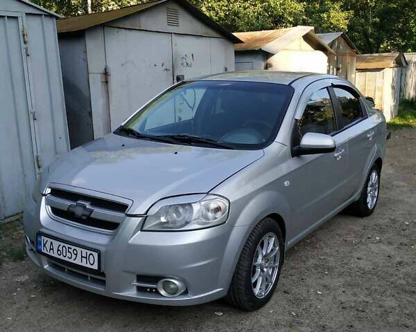 Сірий Шевроле Авео, об'ємом двигуна 1.6 л та пробігом 174 тис. км за 5800 $, фото 1 на Automoto.ua