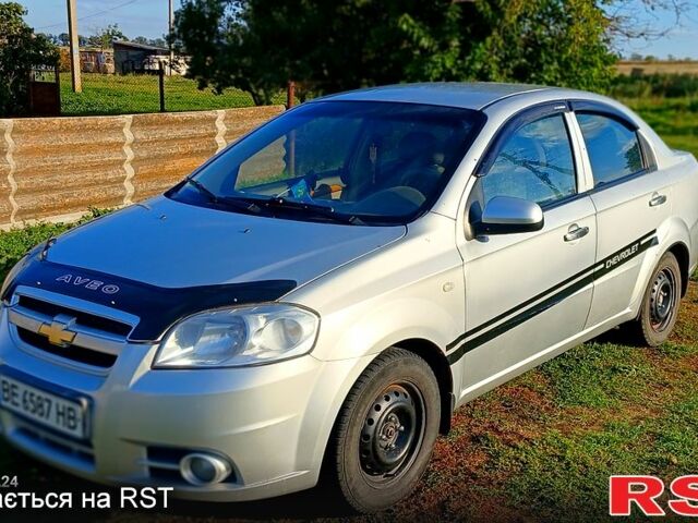 Сірий Шевроле Авео, об'ємом двигуна 1.6 л та пробігом 206 тис. км за 3500 $, фото 1 на Automoto.ua