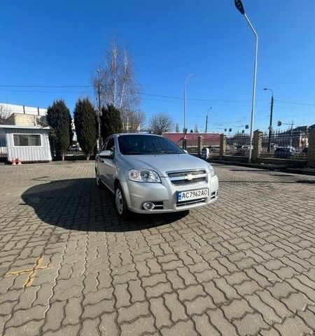 Серый Шевроле Авео, объемом двигателя 1.5 л и пробегом 198 тыс. км за 3600 $, фото 1 на Automoto.ua