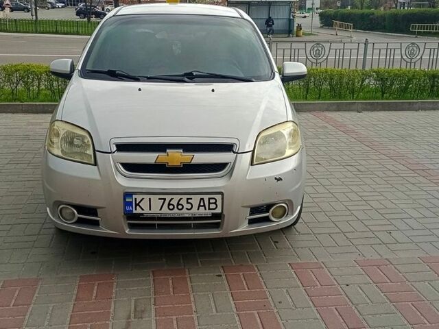 Сірий Шевроле Авео, об'ємом двигуна 1.6 л та пробігом 244 тис. км за 3400 $, фото 1 на Automoto.ua