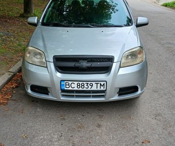 Сірий Шевроле Авео, об'ємом двигуна 0 л та пробігом 205 тис. км за 2300 $, фото 1 на Automoto.ua