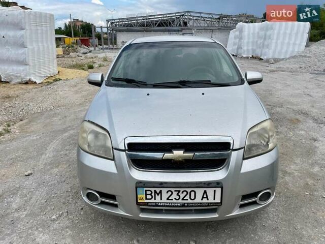 Серый Шевроле Авео, объемом двигателя 1.5 л и пробегом 216 тыс. км за 4500 $, фото 1 на Automoto.ua