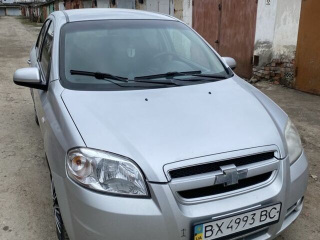 Серый Шевроле Авео, объемом двигателя 1.6 л и пробегом 240 тыс. км за 2800 $, фото 1 на Automoto.ua