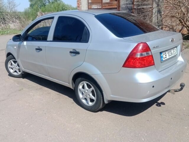 Серый Шевроле Авео, объемом двигателя 1.5 л и пробегом 199 тыс. км за 3500 $, фото 1 на Automoto.ua