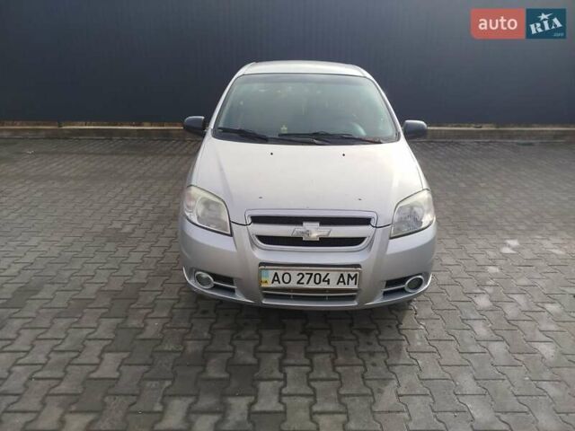 Серый Шевроле Авео, объемом двигателя 1.6 л и пробегом 180 тыс. км за 3000 $, фото 1 на Automoto.ua