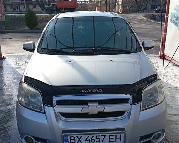 Серый Шевроле Авео, объемом двигателя 1.6 л и пробегом 215 тыс. км за 3400 $, фото 1 на Automoto.ua