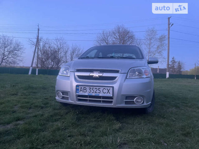 Серый Шевроле Авео, объемом двигателя 1.6 л и пробегом 140 тыс. км за 4300 $, фото 1 на Automoto.ua