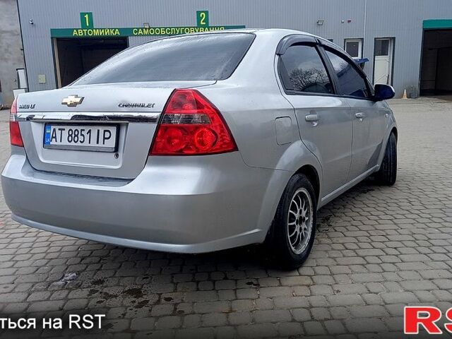 Сірий Шевроле Авео, об'ємом двигуна 16 л та пробігом 185 тис. км за 3800 $, фото 1 на Automoto.ua