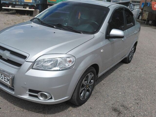 Серый Шевроле Авео, объемом двигателя 1.6 л и пробегом 111 тыс. км за 4299 $, фото 1 на Automoto.ua