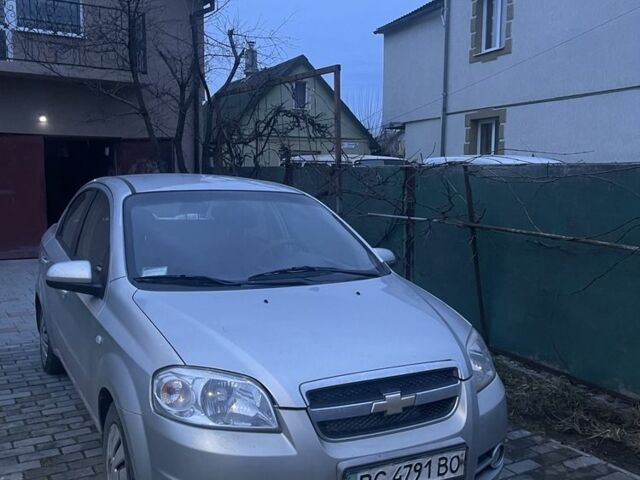 Сірий Шевроле Авео, об'ємом двигуна 0.16 л та пробігом 161 тис. км за 3900 $, фото 1 на Automoto.ua