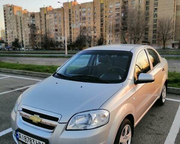 Серый Шевроле Авео, объемом двигателя 1.5 л и пробегом 127 тыс. км за 5700 $, фото 1 на Automoto.ua