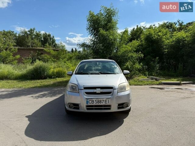 Серый Шевроле Авео, объемом двигателя 1.6 л и пробегом 297 тыс. км за 2900 $, фото 1 на Automoto.ua