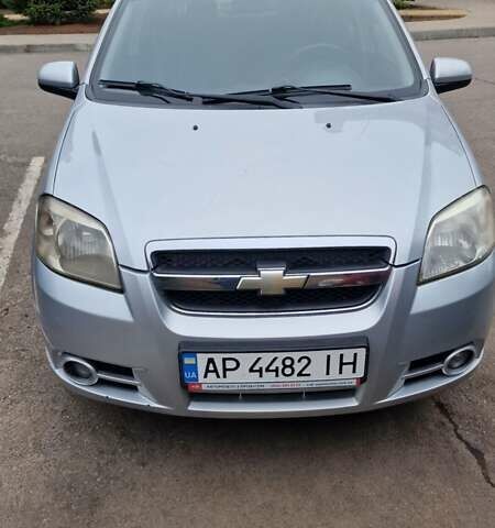 Серый Шевроле Авео, объемом двигателя 1.5 л и пробегом 159 тыс. км за 4300 $, фото 1 на Automoto.ua