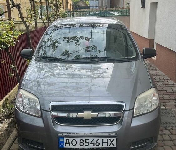 Серый Шевроле Авео, объемом двигателя 1.2 л и пробегом 180 тыс. км за 3900 $, фото 1 на Automoto.ua