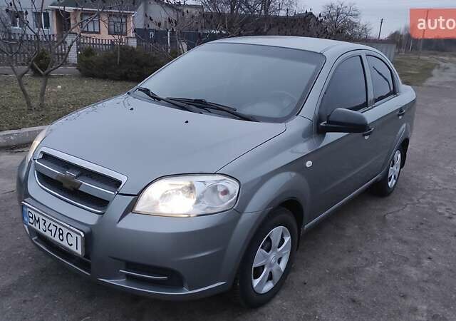 Серый Шевроле Авео, объемом двигателя 1.5 л и пробегом 214 тыс. км за 4200 $, фото 1 на Automoto.ua
