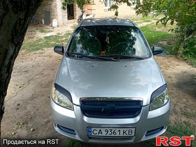 Серый Шевроле Авео, объемом двигателя 1.5 л и пробегом 0 тыс. км за 3000 $, фото 1 на Automoto.ua