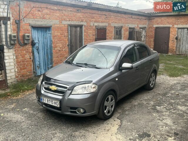Сірий Шевроле Авео, об'ємом двигуна 1.5 л та пробігом 177 тис. км за 3850 $, фото 1 на Automoto.ua