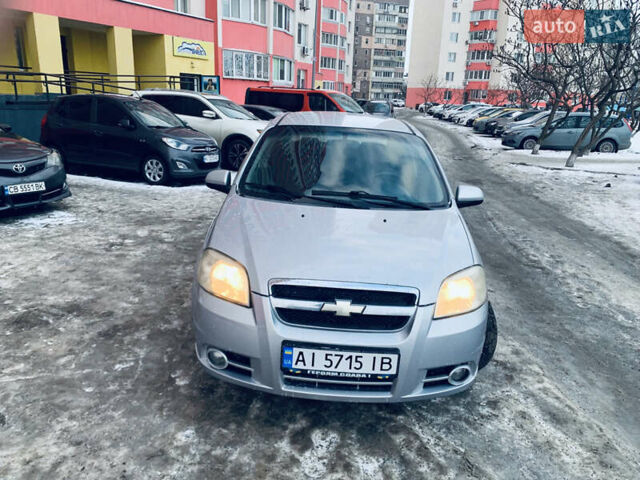 Сірий Шевроле Авео, об'ємом двигуна 1.5 л та пробігом 251 тис. км за 3700 $, фото 1 на Automoto.ua