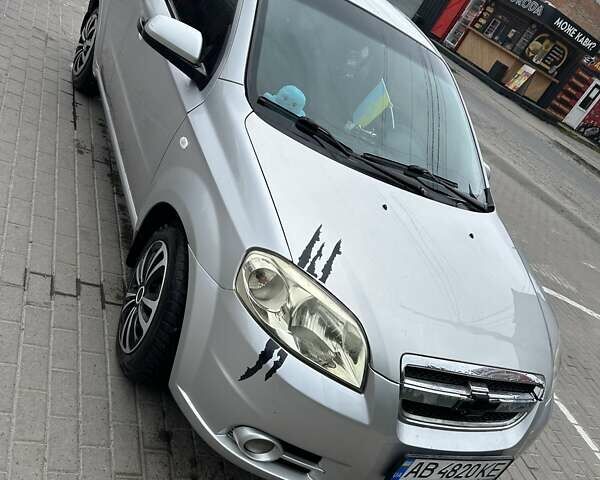 Серый Шевроле Авео, объемом двигателя 1.5 л и пробегом 139 тыс. км за 3700 $, фото 1 на Automoto.ua