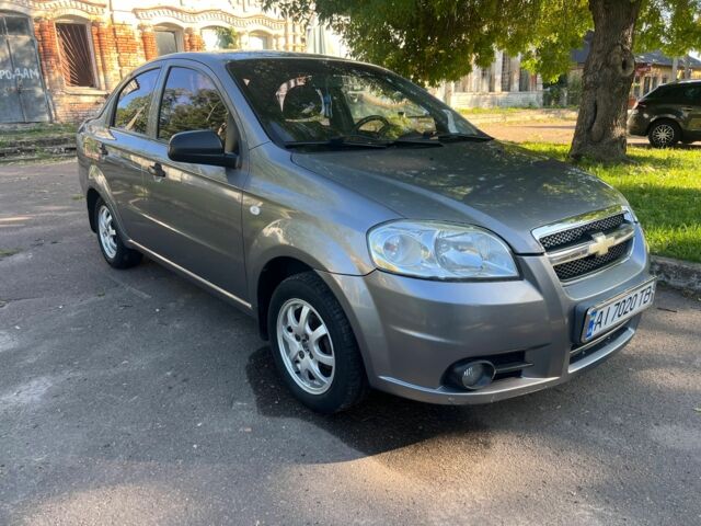 Серый Шевроле Авео, объемом двигателя 1.5 л и пробегом 120 тыс. км за 4016 $, фото 1 на Automoto.ua