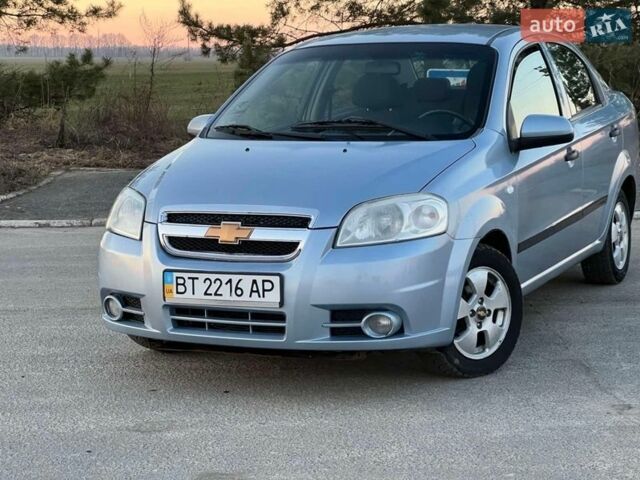 Сірий Шевроле Авео, об'ємом двигуна 1.5 л та пробігом 197 тис. км за 5200 $, фото 1 на Automoto.ua