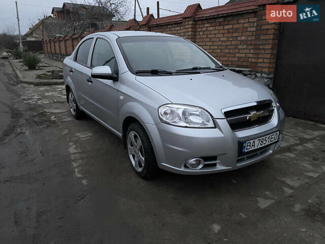 Сірий Шевроле Авео, об'ємом двигуна 1.5 л та пробігом 105 тис. км за 6000 $, фото 1 на Automoto.ua