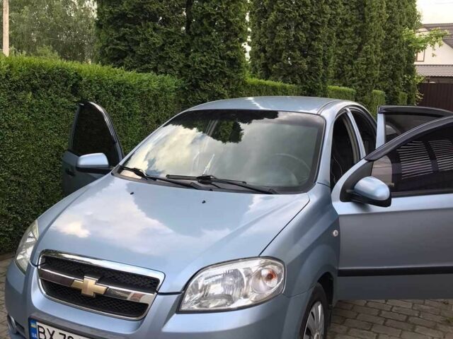 Сірий Шевроле Авео, об'ємом двигуна 0.15 л та пробігом 160 тис. км за 5000 $, фото 1 на Automoto.ua