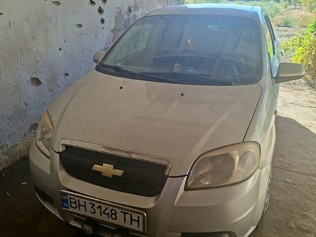 Серый Шевроле Авео, объемом двигателя 1.5 л и пробегом 171 тыс. км за 3500 $, фото 1 на Automoto.ua
