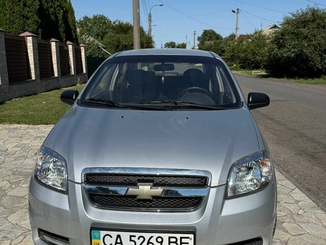Сірий Шевроле Авео, об'ємом двигуна 1.5 л та пробігом 42 тис. км за 5500 $, фото 1 на Automoto.ua