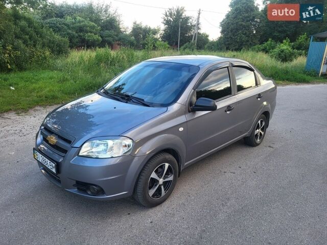 Серый Шевроле Авео, объемом двигателя 1.5 л и пробегом 196 тыс. км за 4100 $, фото 1 на Automoto.ua